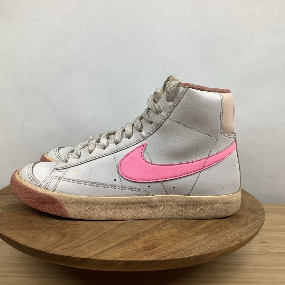 NEW Nike Blazer Mid 77 GS White Pink Guava Ice Sneakers DZ2900-100 Youth Sz 6Y